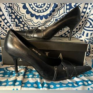 N.Y.L.A. Maritza pump size 8.5B